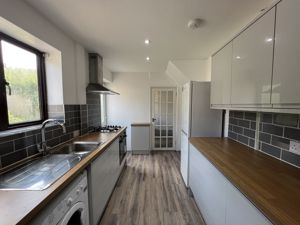 Photo 17- click for photo gallery